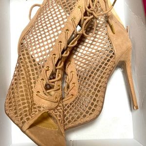 Shoedazzel Nude mesh bootie 7.5 Runs big